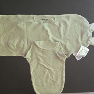 Comfy Cubs Olive Baby Swaddle Blanket